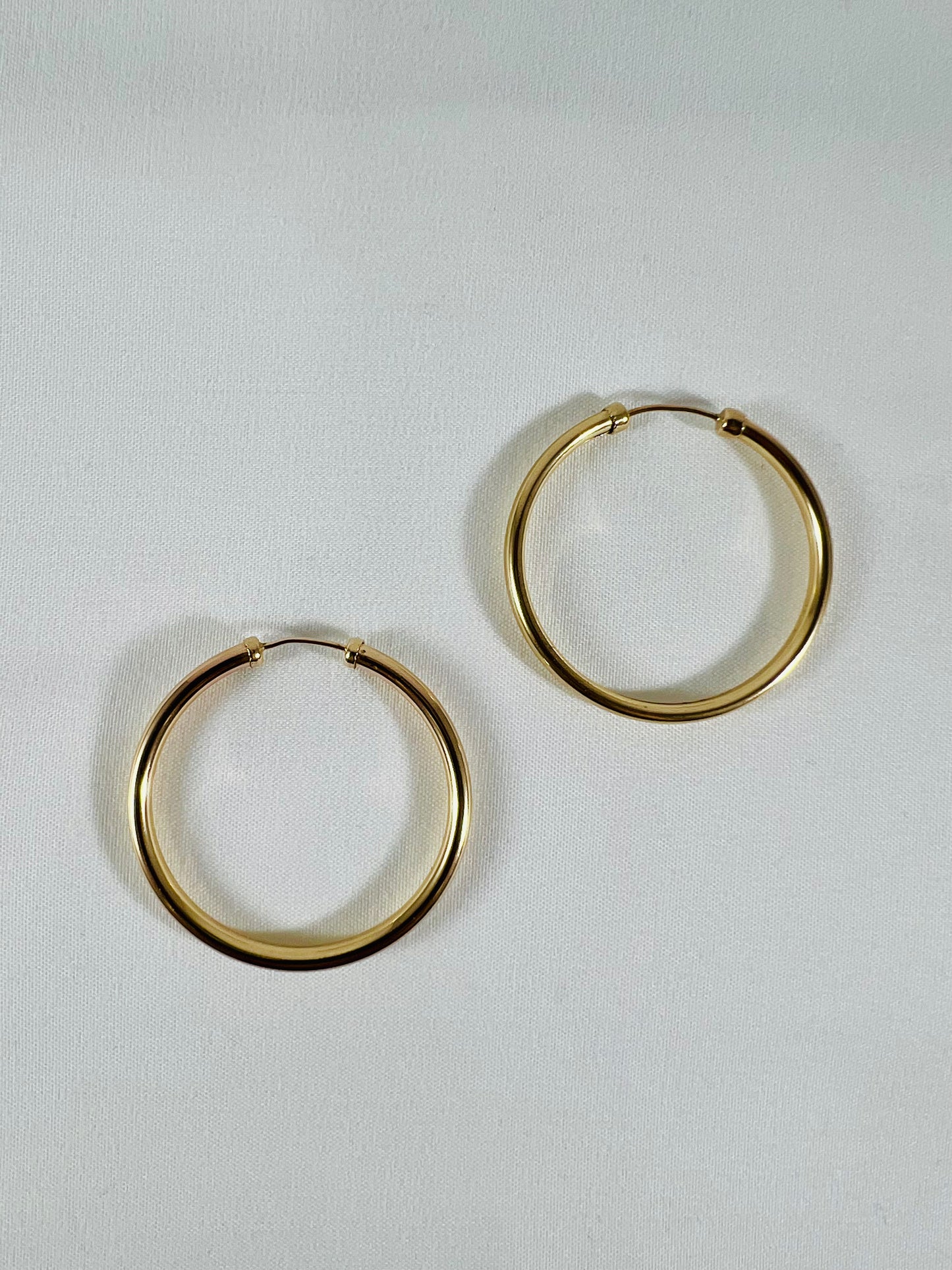 Gold Filled hoop #S-165